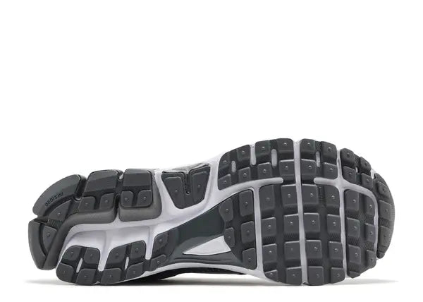 Nike Zoom Vomero 5 Cool Grey Wolf Grey Bottom