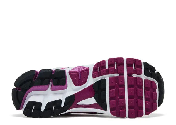 Nike Zoom Vomero 5 Hot Fuchsia (GS) Bottom
