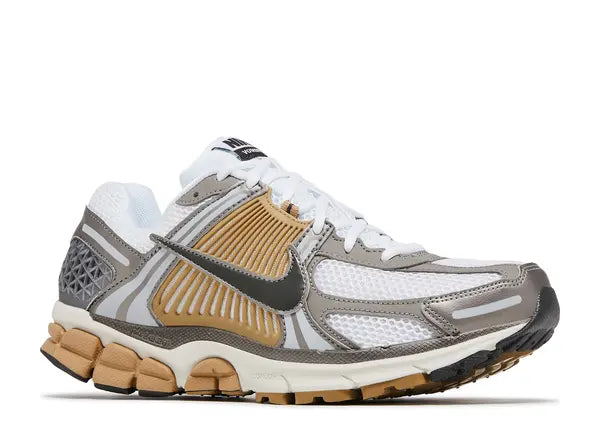 Nike Zoom Vomero 5 Metallic Pewter Front