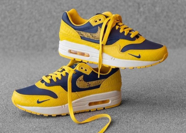 Nike Air Max 1 CO.JP Michigan Head to Head Outfit