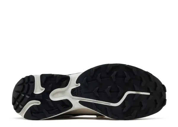 Salomon XT-6 Vanilla Ice Black Silver Cloud Bottom