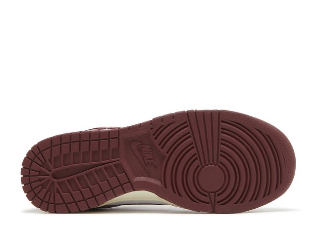 Nike Dunk Low PRM Vintage Team Red Bottom